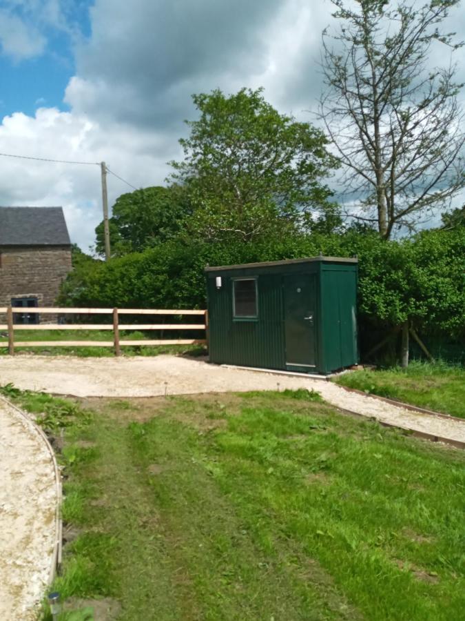 Orchard Meadow Shepherd Huts Leek-Buxton-Ashbourne Upper Elkstone المظهر الخارجي الصورة