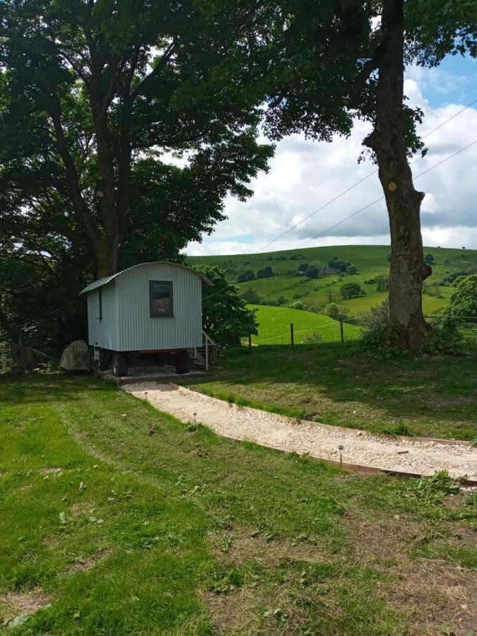 Orchard Meadow Shepherd Huts Leek-Buxton-Ashbourne Upper Elkstone المظهر الخارجي الصورة
